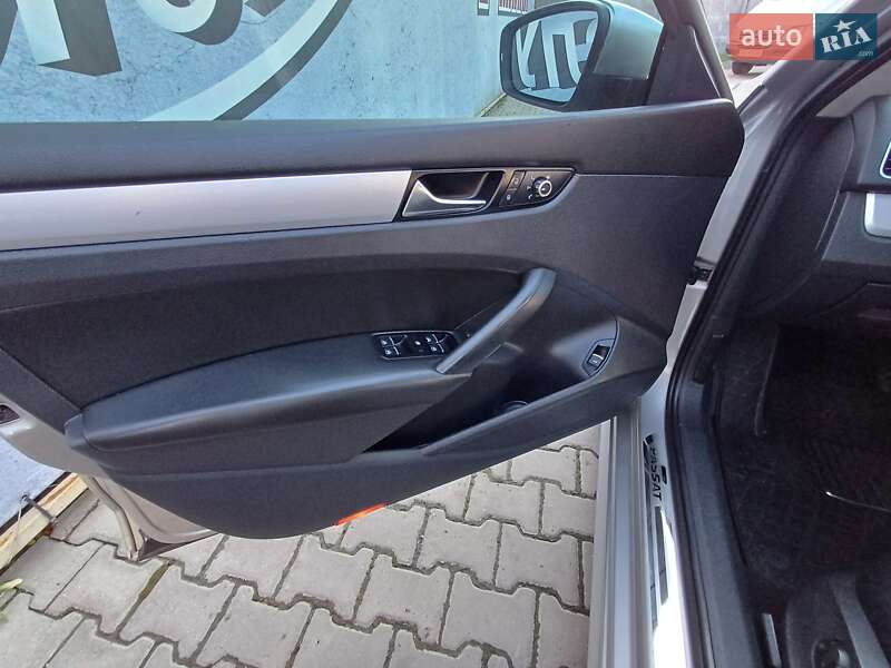 Седан Volkswagen Passat 2012 в Хмельницком фото 37 Седан Volkswagen Passat 2012 в Хмельницком