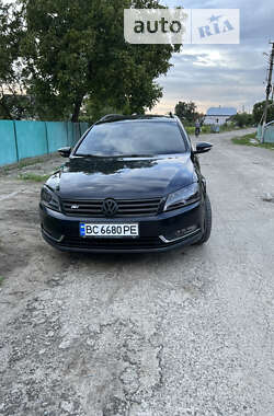 Універсал Volkswagen Passat 2010 в Львові