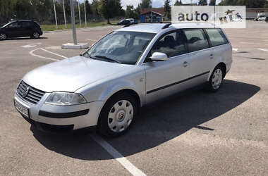 Универсал Volkswagen Passat 2001 в Житомире