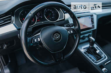 Универсал Volkswagen Passat 2017 в 