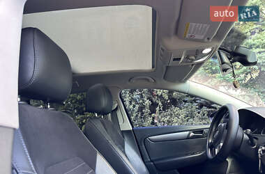 Универсал Volkswagen Passat 2013 в 
