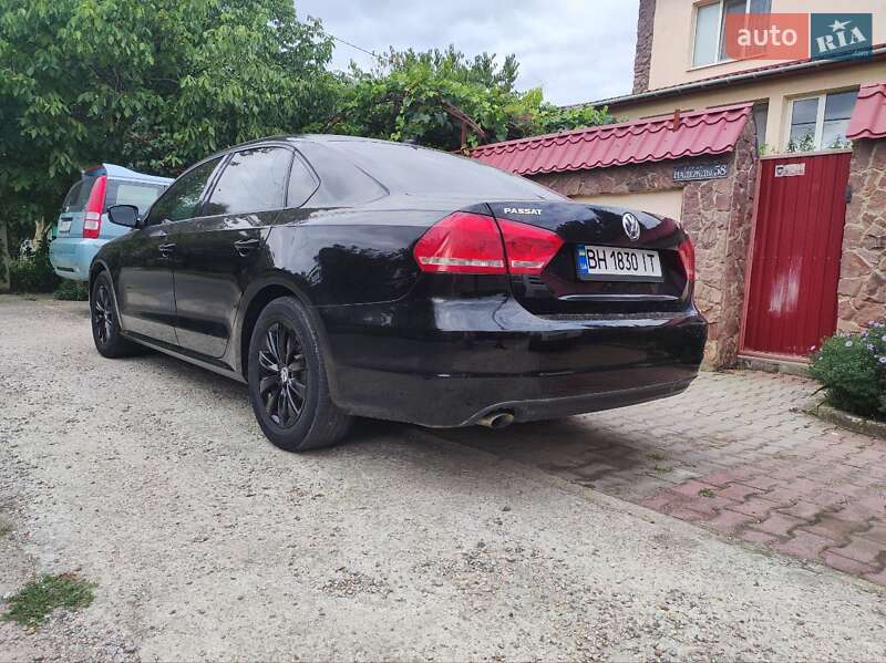 Седан Volkswagen Passat 2014 в Одессе