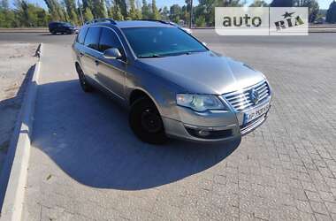 Універсал Volkswagen Passat 2006 в Запоріжжі