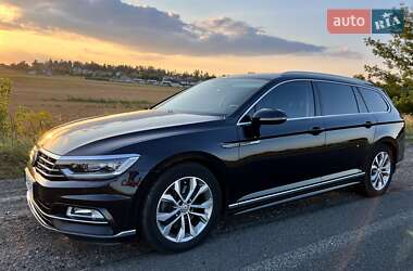 Універсал Volkswagen Passat 2016 в Черкасах