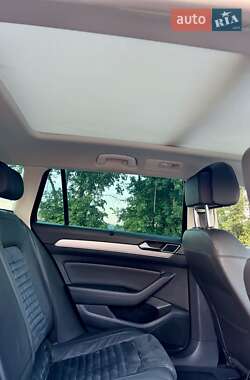 Универсал Volkswagen Passat 2016 в 