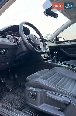 Универсал Volkswagen Passat 2016 в 