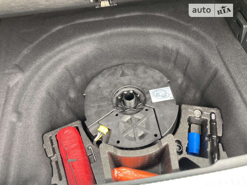 Универсал Volkswagen Passat 2017 в Львове