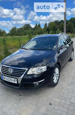 Універсал Volkswagen Passat 2007 в Оржеві