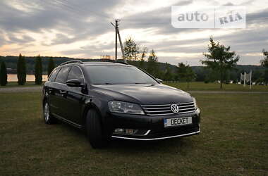 Универсал Volkswagen Passat 2012 в Черновцах