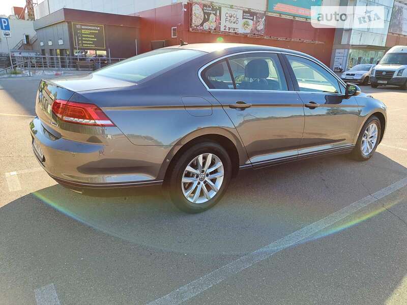 Седан Volkswagen Passat 2017 в Коцюбинском фото 9 Седан Volkswagen Passat 2017 в Коцюбинском