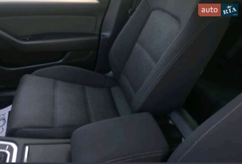 Универсал Volkswagen Passat 2016 в Ивано-Франковске фото 5 Универсал Volkswagen Passat 2016 в Ивано-Франковске