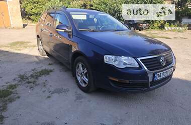 Универсал Volkswagen Passat 2010 в Черкассах