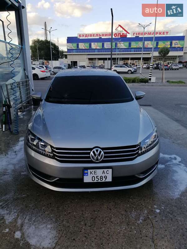 Volkswagen Passat 2012