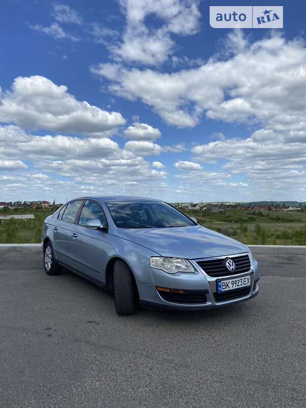 Volkswagen Passat 2005