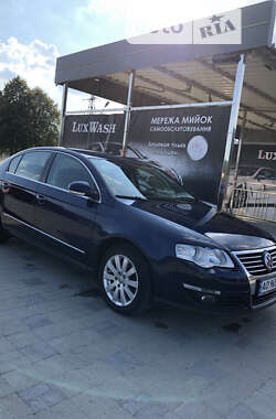 Седан Volkswagen Passat 2006 в Иршаве