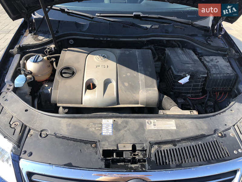 Седан Volkswagen Passat 2006 в Иршаве