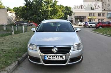 Універсал Volkswagen Passat 2008 в Луцьку