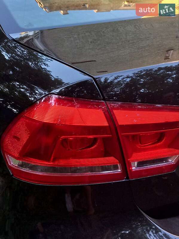 Седан Volkswagen Passat 2013 в Киеве фото 17 Седан Volkswagen Passat 2013 в Киеве