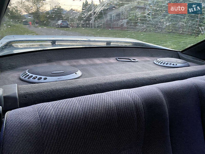 Седан Volkswagen Passat 1988 в Ужгороде фото 40 Седан Volkswagen Passat 1988 в Ужгороде