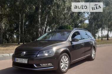 Универсал Volkswagen Passat 2013 в Житомире