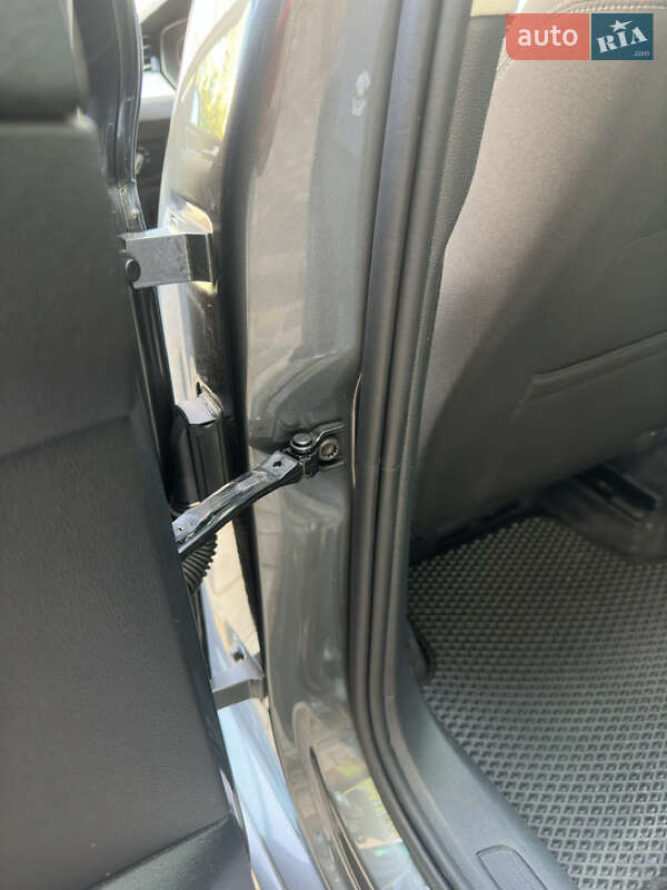 Універсал Volkswagen Passat 2015 в Калуші