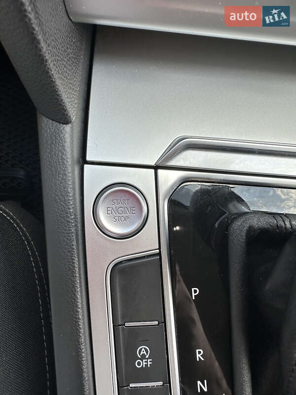 Універсал Volkswagen Passat 2015 в Калуші