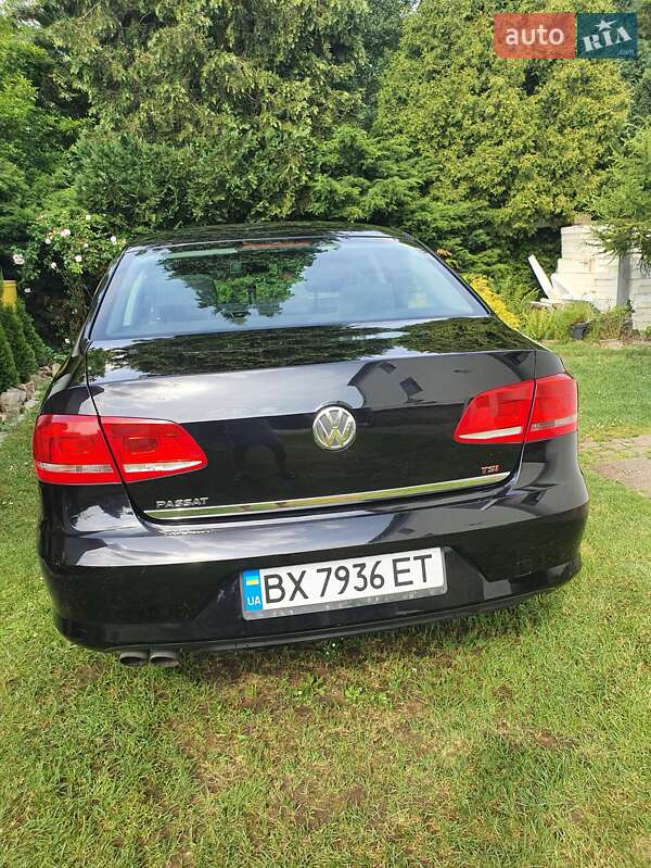 Седан Volkswagen Passat 2011 в Хмельницком