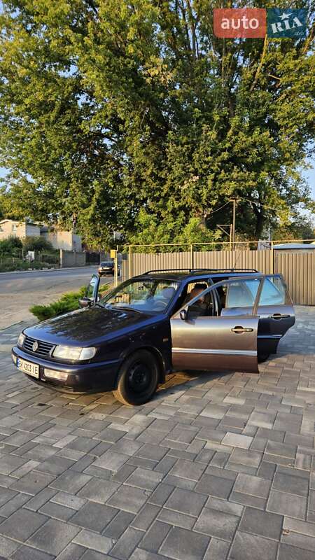 Универсал Volkswagen Passat 1996 в Ровно фото 6 Универсал Volkswagen Passat 1996 в Ровно