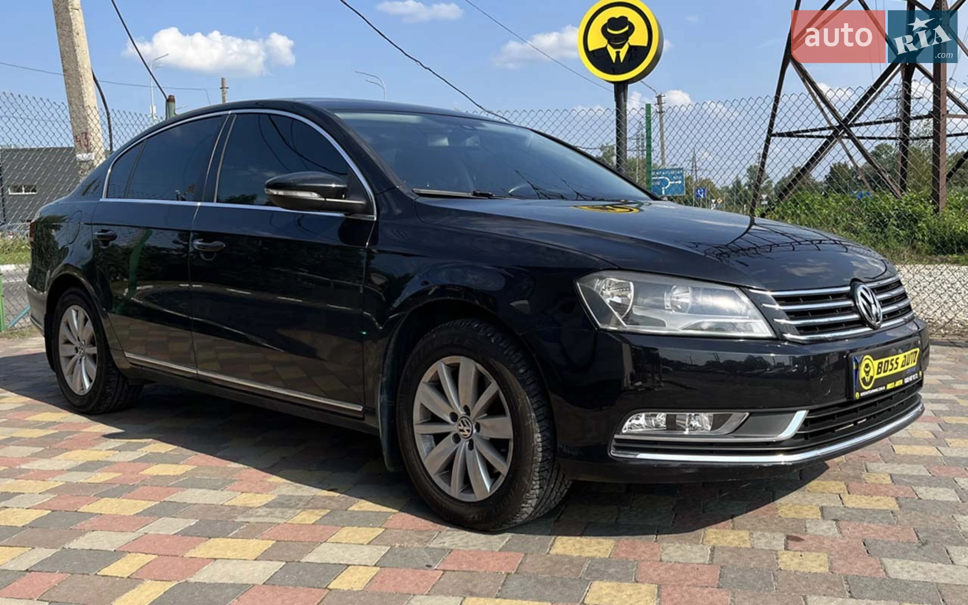 2011 Volkswagen Passat - фото 1