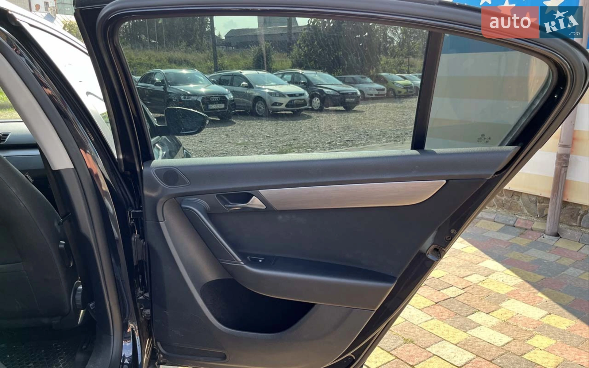 2011 Volkswagen Passat - мініатюра 24