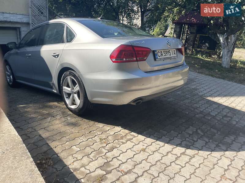 Седан Volkswagen Passat 2012 в Смеле