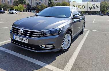 Седан Volkswagen Passat 2016 в Броварах