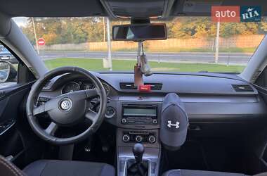 Универсал Volkswagen Passat 2010 в 