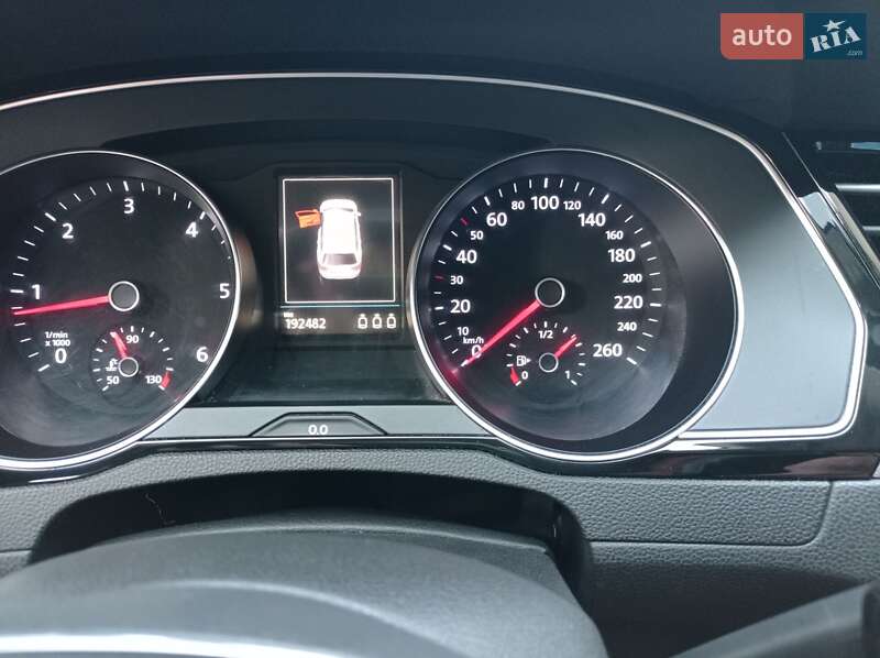 Универсал Volkswagen Passat 2016 в Черкассах