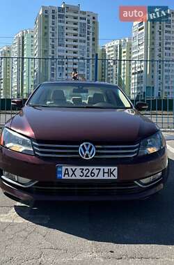 Седан Volkswagen Passat 2014 в Харкові