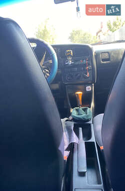 Седан Volkswagen Passat 1988 в Ужгороде