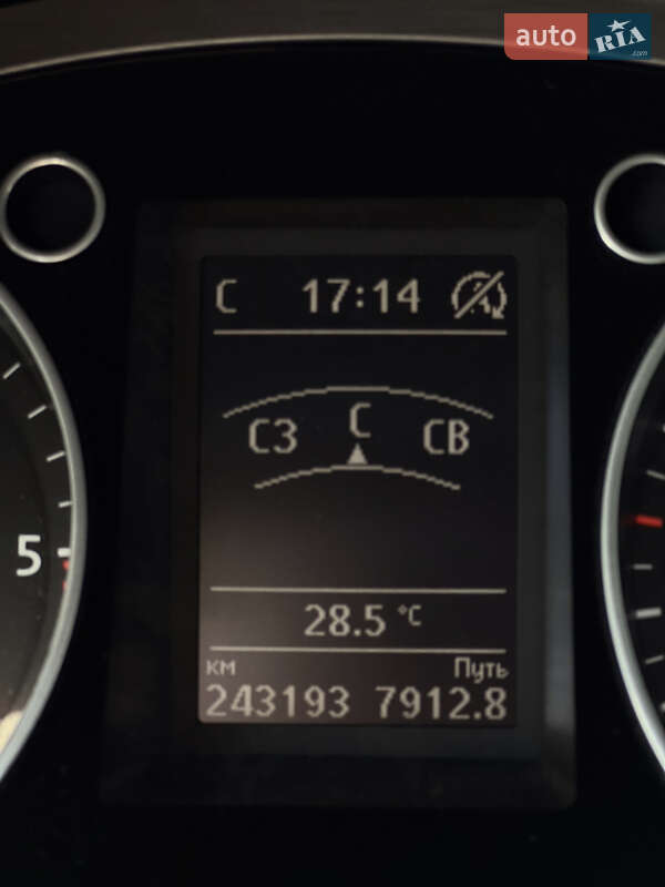 Универсал Volkswagen Passat 2014 в Львове