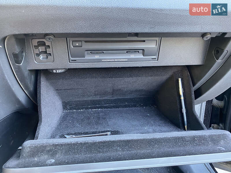 Універсал Volkswagen Passat 2017 в Києві