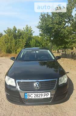 Универсал Volkswagen Passat 2009 в Харькове