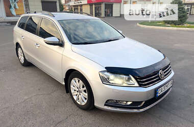 Універсал Volkswagen Passat 2013 в Умані