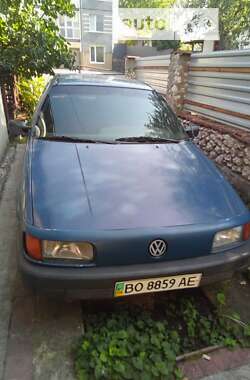 Седан Volkswagen Passat 1989 в Тернополе