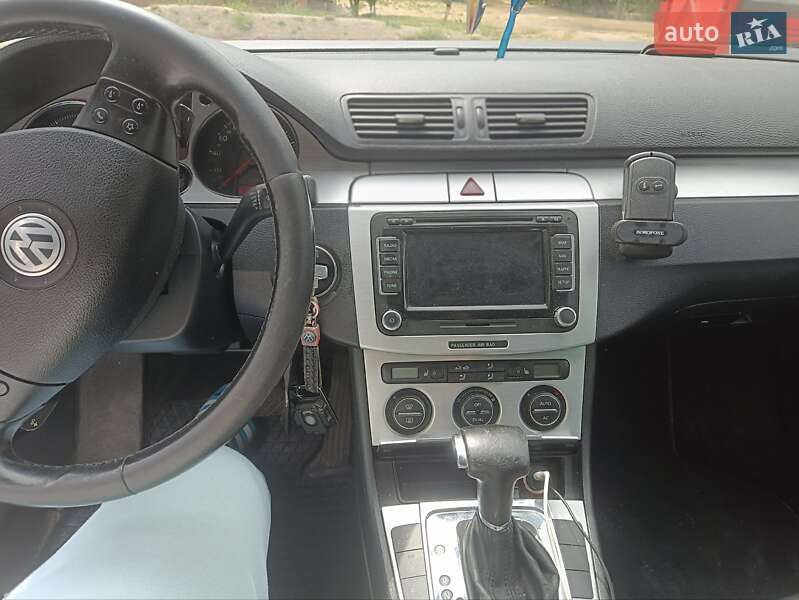 Универсал Volkswagen Passat 2008 в Запорожье