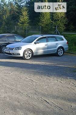 Универсал Volkswagen Passat 2013 в Львове