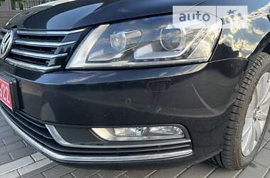 Універсал Volkswagen Passat 2012 в Луцьку