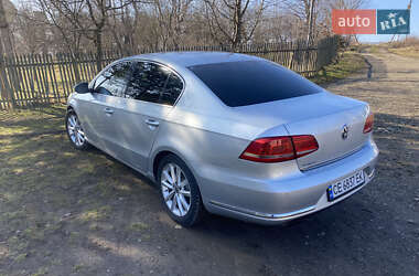 Седан Volkswagen Passat 2013 в 