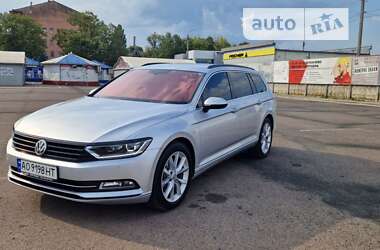 Универсал Volkswagen Passat 2015 в Мукачево