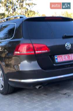 Универсал Volkswagen Passat 2012 в Луцке