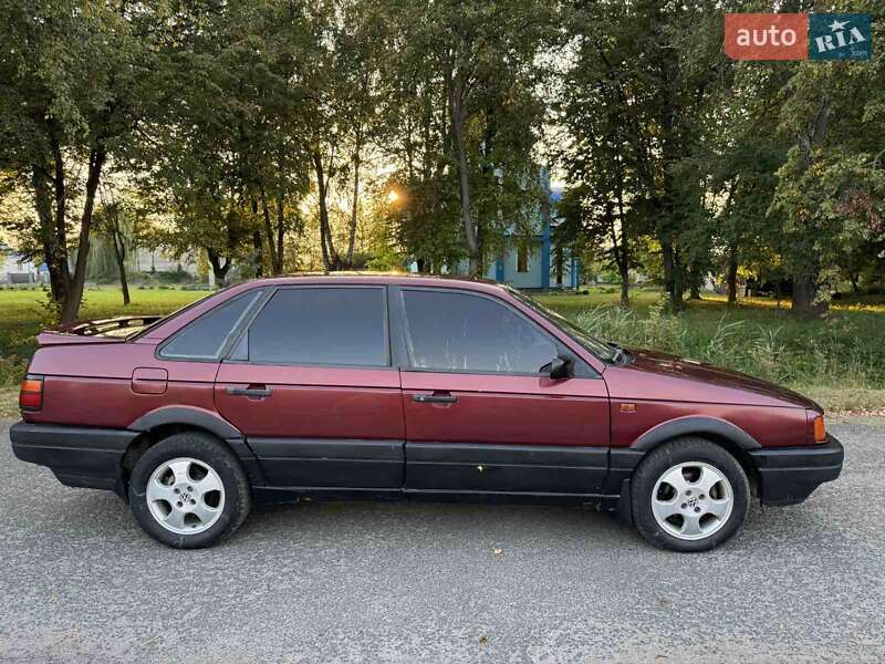 Седан Volkswagen Passat 1993 в Ковеле фото 4 Седан Volkswagen Passat 1993 в Ковеле