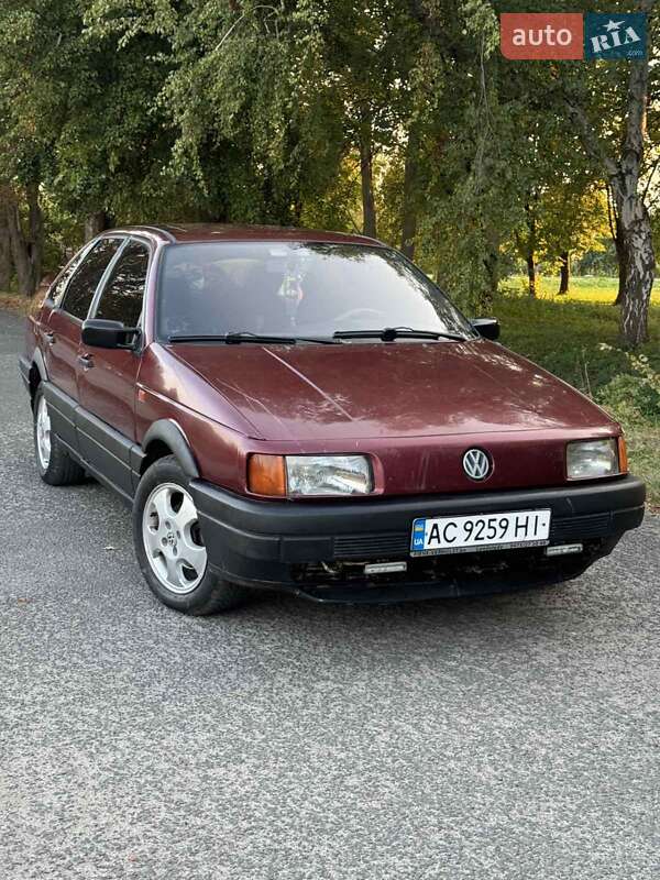 Volkswagen Passat 1993