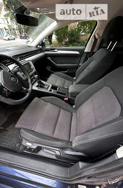 Универсал Volkswagen Passat 2016 в 